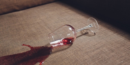 Le vin rouge, la reine de toutes les taches.