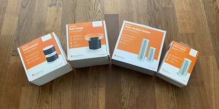 The packaging of the individual modules is compact and uncluttered.