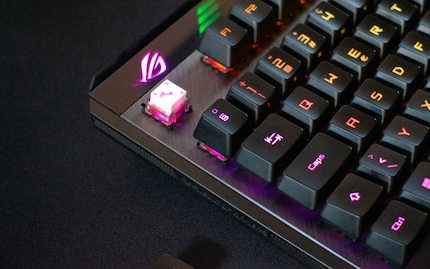 The ROG RX RED switch triggers optically.
