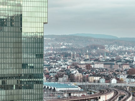 Bei 7x-Zoom wechselt die Mavic 3 auf die zweite Kamera. Alle weiteren Zoomstufen sind digital.