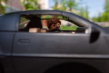 The Hoff dans son élément : derrière le volant de K.I.T.T.