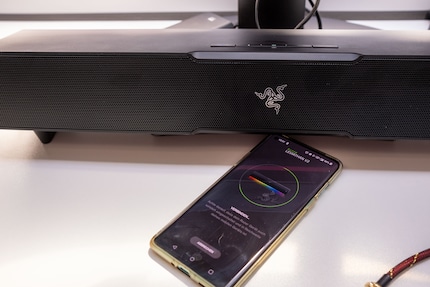 Mit der Audio-App lässt sich die Lautstärke und mehr an der Soundbar anpassen.