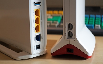 The router has a 2.5 Gigabit WAN and three Gigabit LAN ports as well as one USB-A 3.0. The repeater has one 2.5 Gigabit and one Gigabit LAN port.