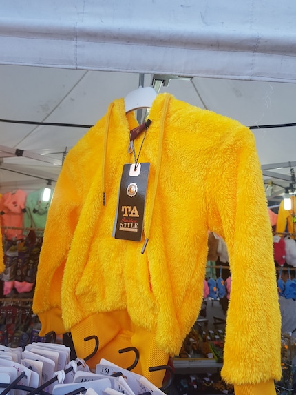 Ich kann nur hoffen, dass die Wahl meiner Kinder nicht auf einen solche Jacke fällt.