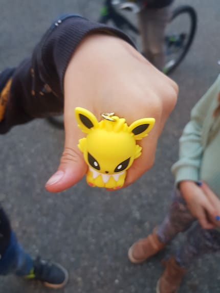 Mein Sackgeld-Geber-Herz blutet: 8 Franken für diesen Pokemon-Anhänger.