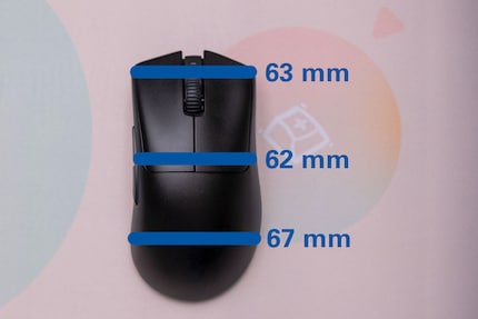 Die Masse der Deathadder V3 Pro von oben.