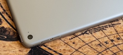 In contrast, the iPad is still in perfect condition on all sides.