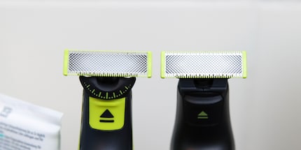 Alte und neue Klinge nebeneinander.