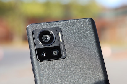 The three rear cameras on the back of the Motorola Edge 30 Ultra.