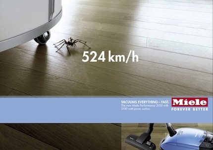 Une publicité de Miele datant de 2003 : la force d’aspiration dans la lutte contre les araignées y était même soulignée comme une caractéristique particulière.