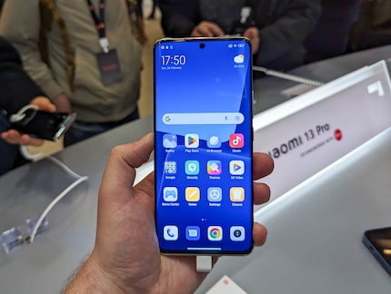 Xiaomi 13 Pro mit 6,73 Zoll großem Display.