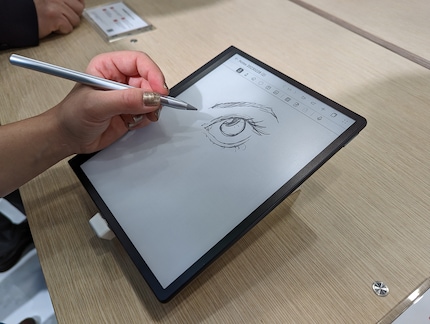I don’t particularly like drawing or writing on Huawei’s E-Ink tablet.