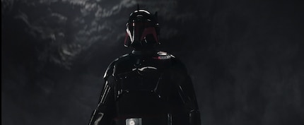 Attendez : « Est-ce que c’est le Moff Gideon en armure de Dark Trooper ? »