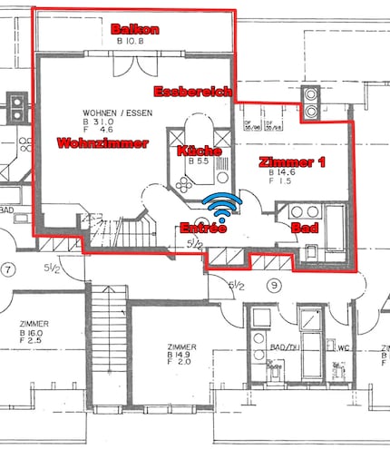 The lower floor. Blue Wi-Fi icon: satellite location