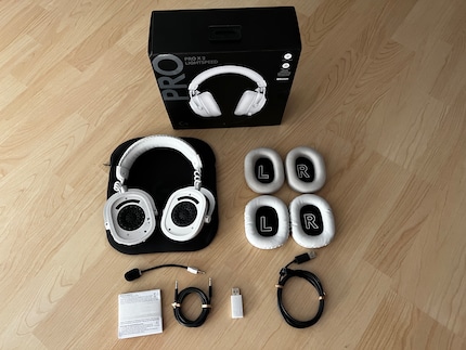 Rien à redire aux accessoires livrés avec le casque.