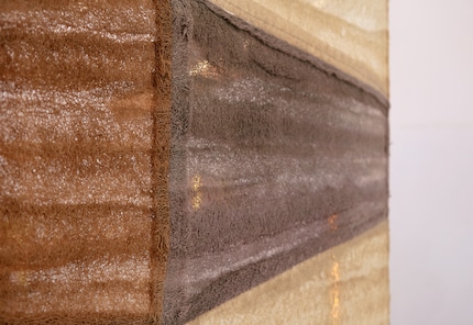 The plant fibres from the room divider allow air and light through. They’re durable and biodegradable.