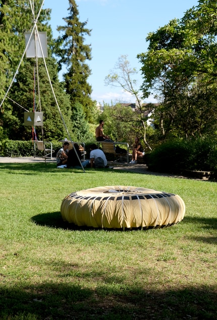Mit ihrer Installation möchte sie die Prinzipien des Circular Designs näherbringen.