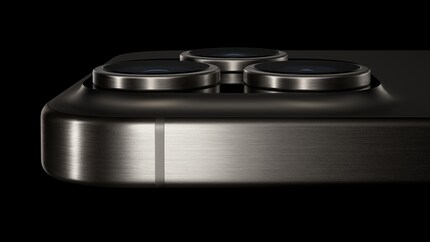 The camera module of the Pro models still looks the same from the outside.