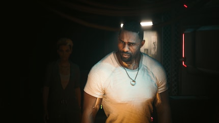 Idris Elba delivers one hell of a performance as Solomon Reed.