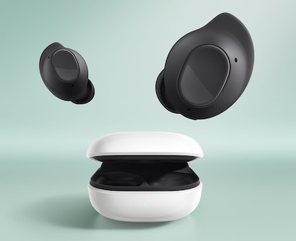 De Buds FE worden geleverd met een ovaal touchpad en siliconen inzetstukken.
