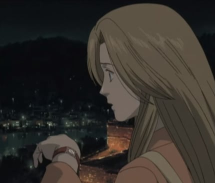 Nina, ou Anna, est en quête d’identité. 