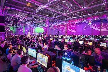 SwitzerLAN 2023 est hôte de 15 tournois. C’est la plus grande LAN de Suisse cette année.