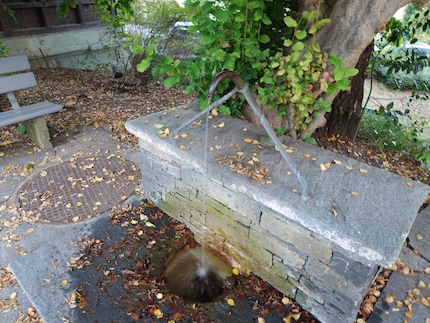 Deze keer heb ik de ISO verlaagd naar 25 en een belichtingstijd van 1/3 seconde gekozen. Het water geeft de indruk dat het stroomt.