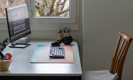 Mein Schreibtisch, aufgeräumt.