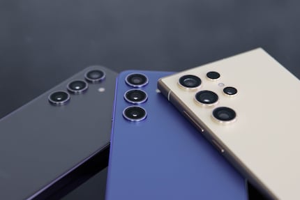 The cameras protrude individually from the back.