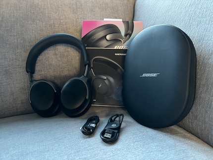 Bij de levering zijn niet veel accessoires inbegrepen.