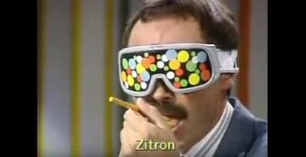 Ces masques évitaient aux candidats de tricher. Mais si mes souvenirs sont bons, ils n’étaient pas entièrement fiables… 