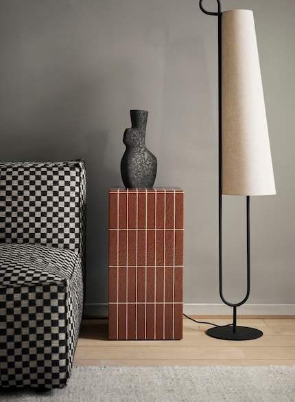 Display pedestals are moving away from their museum homes and spreading into living rooms.