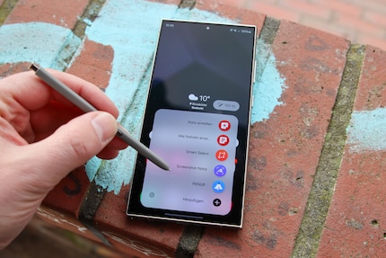 Wer sein Smartphone mit Stift bedienen will, kommt nicht am Galaxy S24 Ultra von Samsung vorbei.