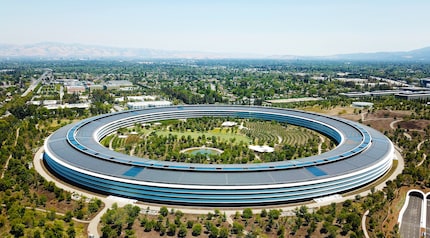 Op de Apple campus in Cupertino hebben de advocaten momenteel veel te doen.