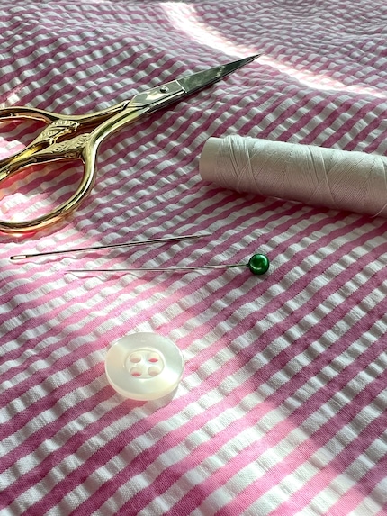 This is all you need to upcycle your blouse.