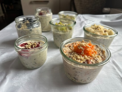 Niet alleen mooi om te zien: Overnight oats zitten vol gezonde ingrediënten.
