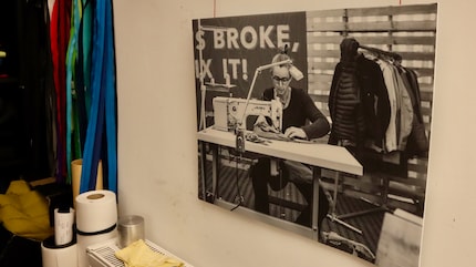 Een kijkje in de geschiedenis: in actie voor de reparatieservice van het merk Patagonia.