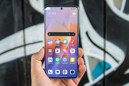 Het AMOLED beeldscherm van de Redmi Note 13 Pro 5G is prachtig om te zien.