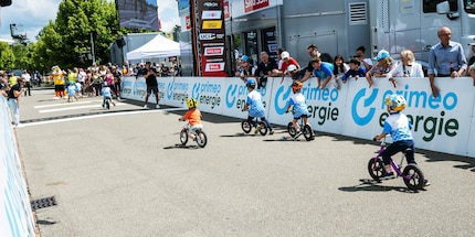 Les plus petits donnent aussi tout. Est-ce ici que le prochain Stefan Küng ou Marc Hirschi franchira la ligne d'arrivée du Tour de Suisse ?