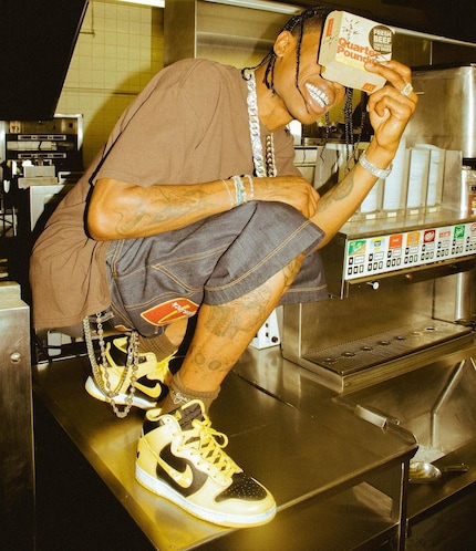 Rapper Travis Scott gehört zu den wenigen Menschen, die im Besitz des originalen Wu-Tang-Sneakers sind.
