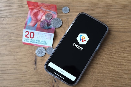 Als je met Twint wilt betalen, moet je nog steeds eerst de app openen.