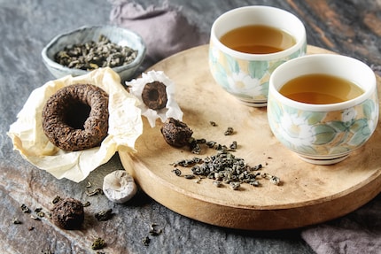 Wie guter Wein ist «Pu-Erh-Tee» auch kostbarer, je älter er ist. 