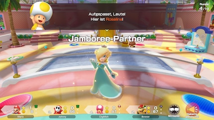 After a few rounds, a Jamboree character appears somewhere. It pays to get there quickly.