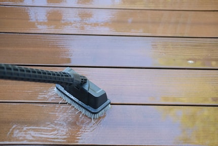 Not included: the brush.
