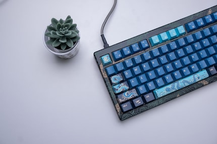 Transformer le MOD007 V3 HE en clavier mécanique, grâce au circuit imprimé interchangeable.