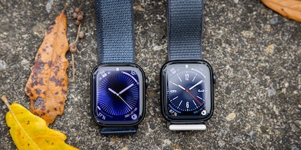 Old (right) and new (left): this watch face is only available for the latest generation.