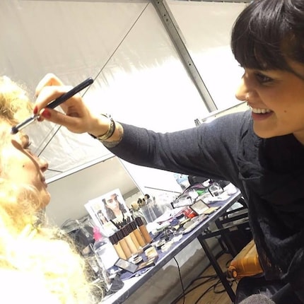 Sophia au travail pour le défilé Chanel Ready-to-Wear SS15.