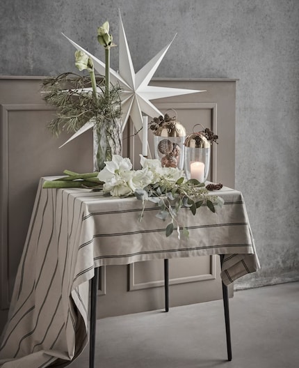 Greenery, candles and baubles... 