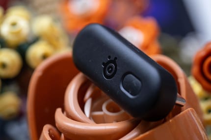 Le dongle fournit aussi une superbe qualité sonore et une transmission presque sans latence en jeu.