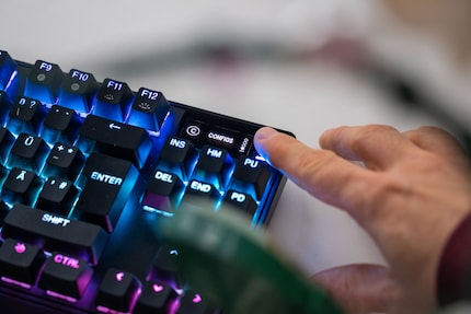 Grâce à l'écran OLED, je n'ai pas toujours besoin d'aller dans le logiciel pour faire des réglages.